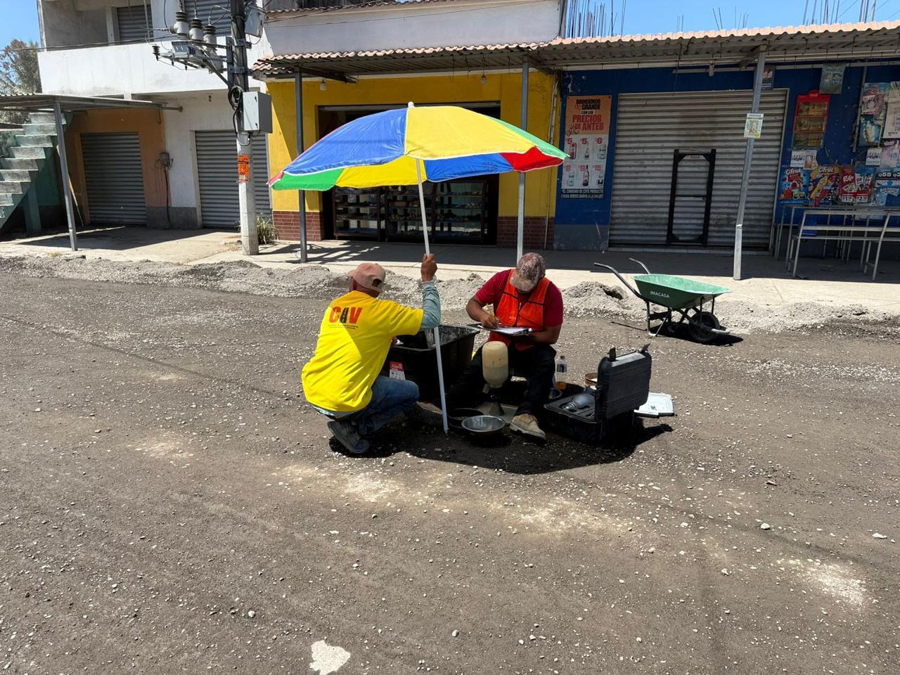 Control de materiales durante la preparación de una superficie vial