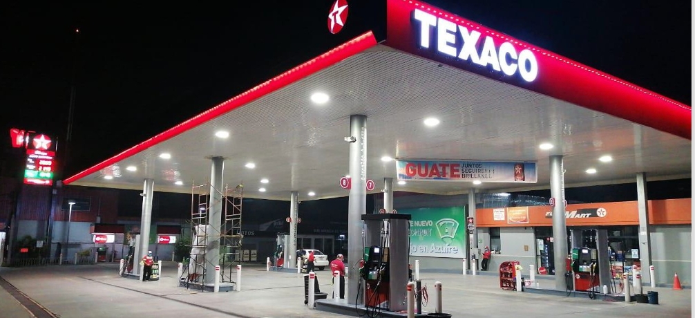 Estación Texaco completada